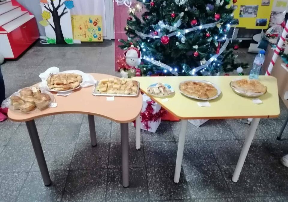 @
Коледна магия, ухаеща на баница!

В духа на светлите коледни празници нашето училище се изпълни с аромат на традиции, талант и домашна топлина.…