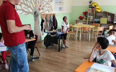 @
В рамките на Дейност 3 „Развиване на социално-емоционални умения на учениците“ бяха проведени допълнителни занимания по гражданско, здравно,…